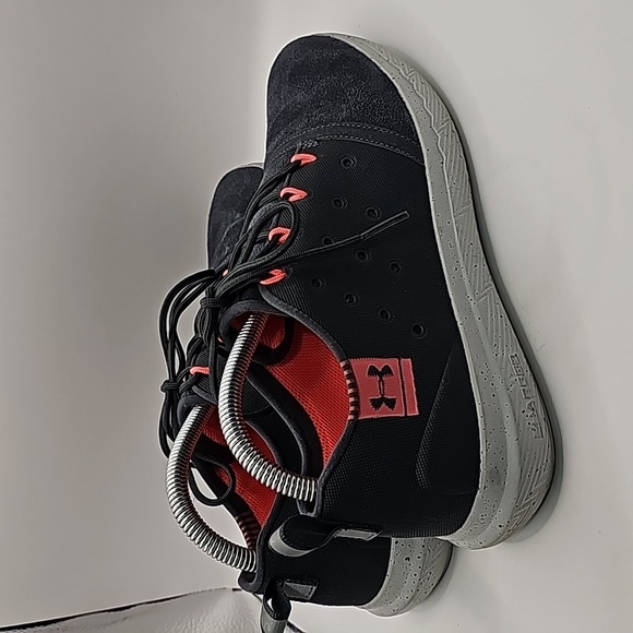 Under Armour Mens Sneakers Size 9 - Picture 4 of 9